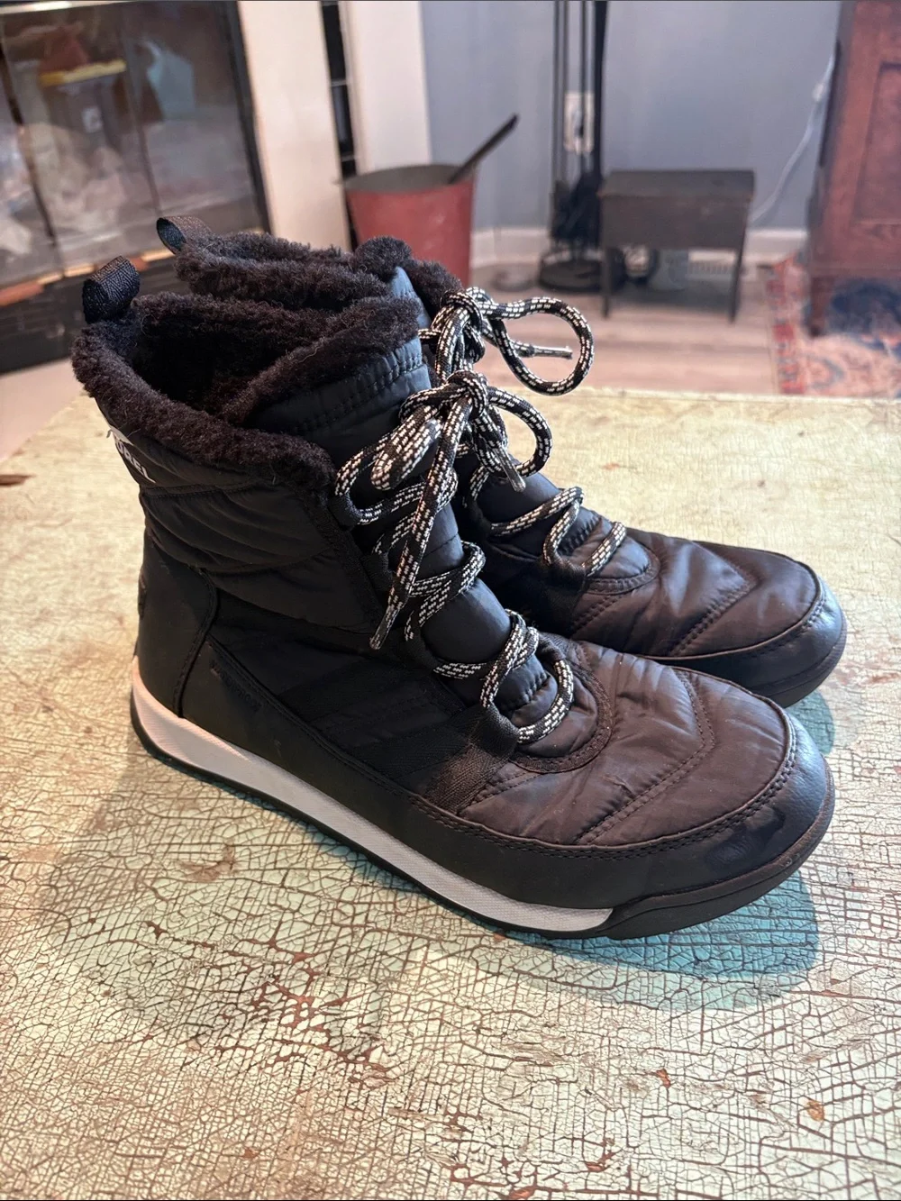 Sorel Whitney II Short Lace Waterproof Winter Boots Black Women’s Size 10